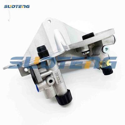 22035823 Rumah Filter Bahan Bakar untuk Ekskavator EC750E