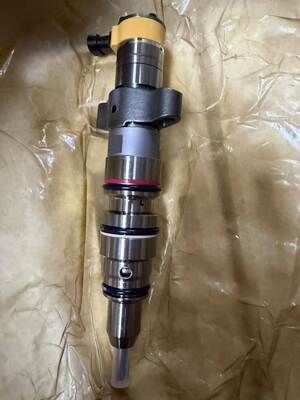 235-2888 Injektor Bahan Bakar 2352888 untuk Mesin C9